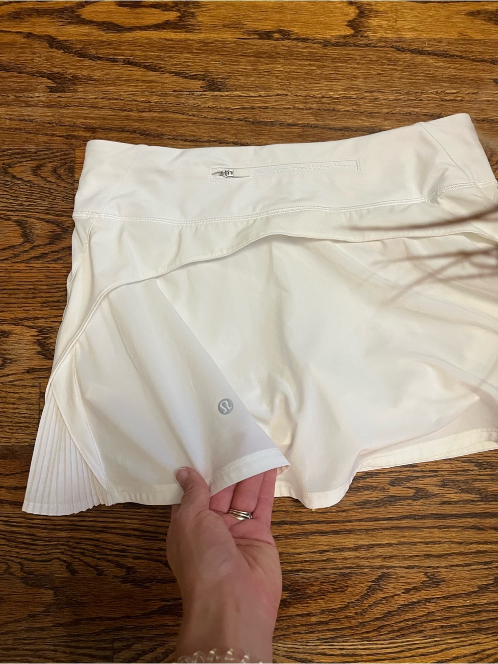 Lululemon White Skort Size 6